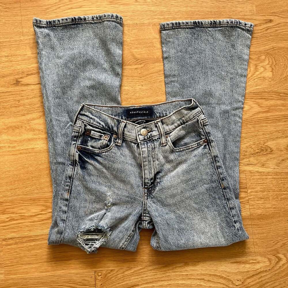Aeropostale High Rise Flare Jeans Distressed Acid Wash